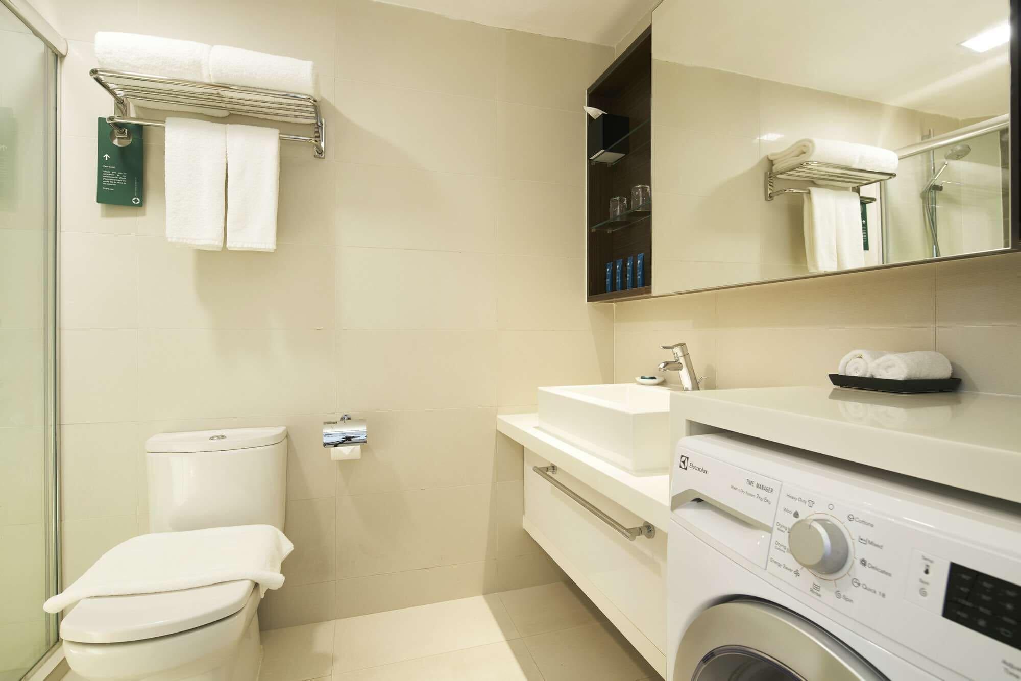 Parkroyal Serviced Suites Singapur Exteriér fotografie